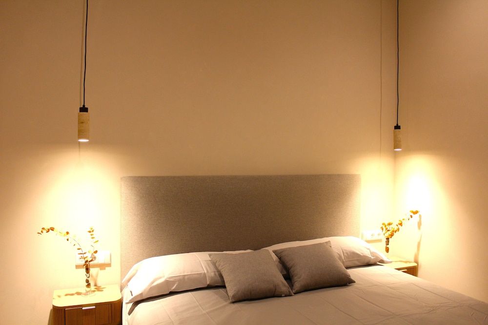 MH Apartments Central Valencia 2
