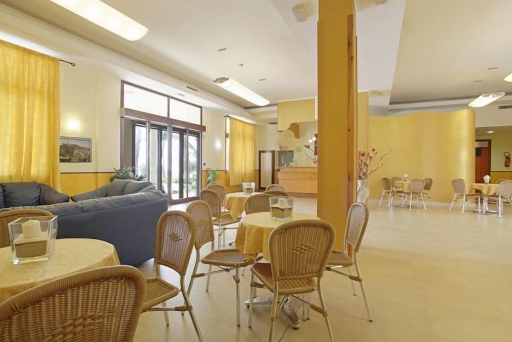 Hotel degli Angeli 1