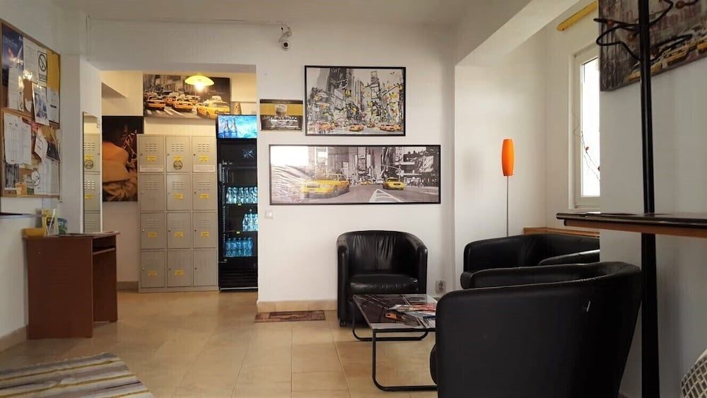 Taxi Hostel 2
