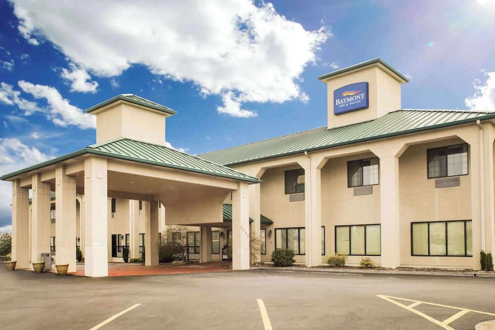 Baymont by Wyndham Johnson City 1