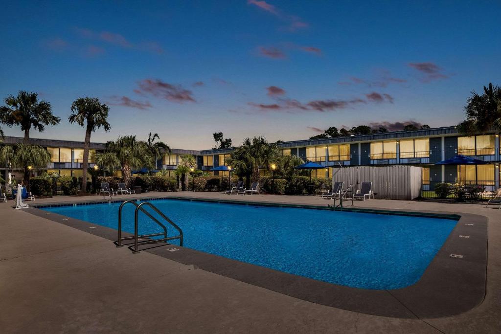 Suburban Studios Slidell I-10 1