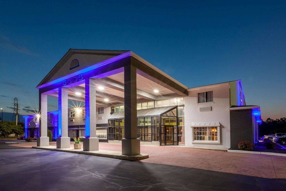 Days Inn by Wyndham Sandusky Cedar Point 1