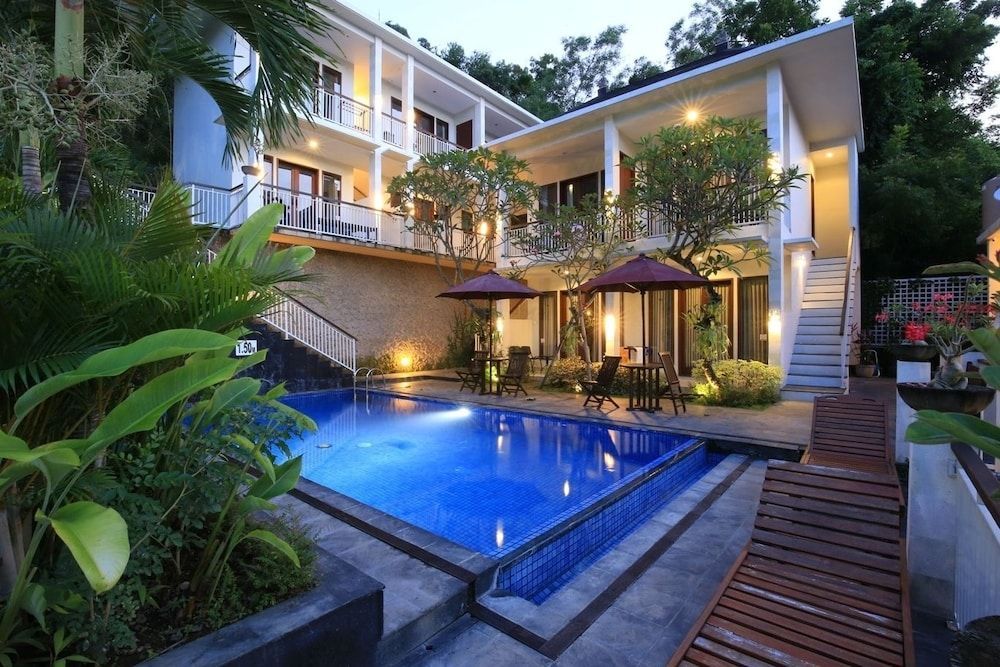 Dewi Villa Padangbai Hotel 1