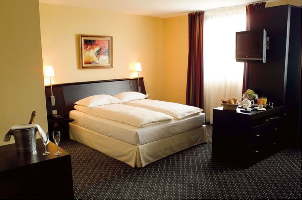 Hostellerie Du Chambellan 2