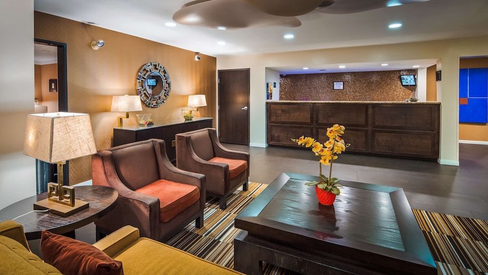 Best Western Plus Rancho Cordova Inn 2