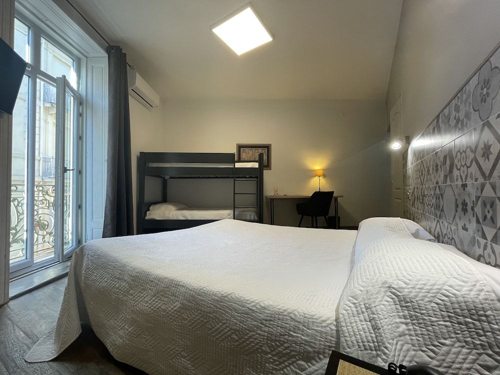 Hôtel Mistral Saint Roch 1