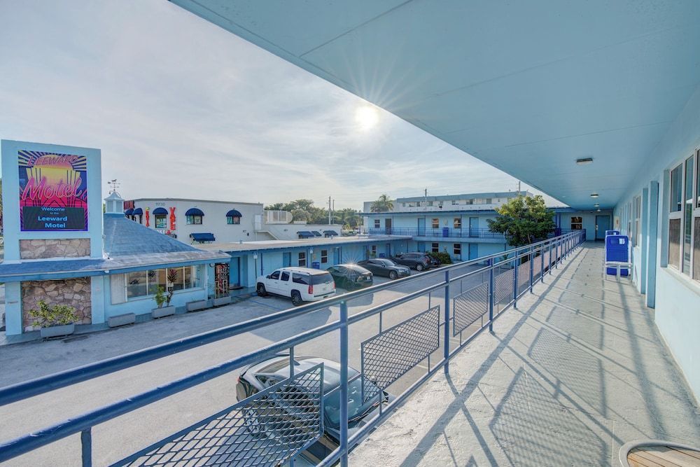 Leeward Motel By Capital O North Miami Beachside 2