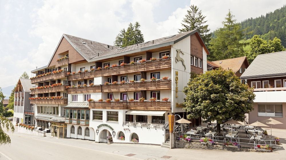 Hotel Hirschen Wildhaus 1