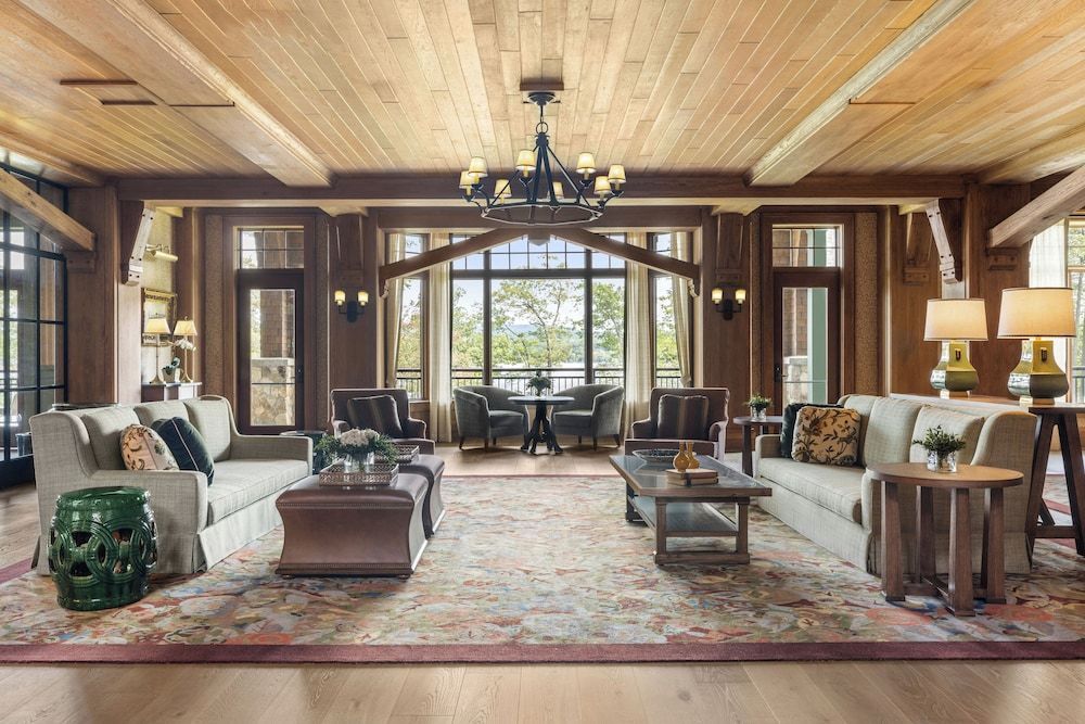 The Lake Estate on Winnisquam 2