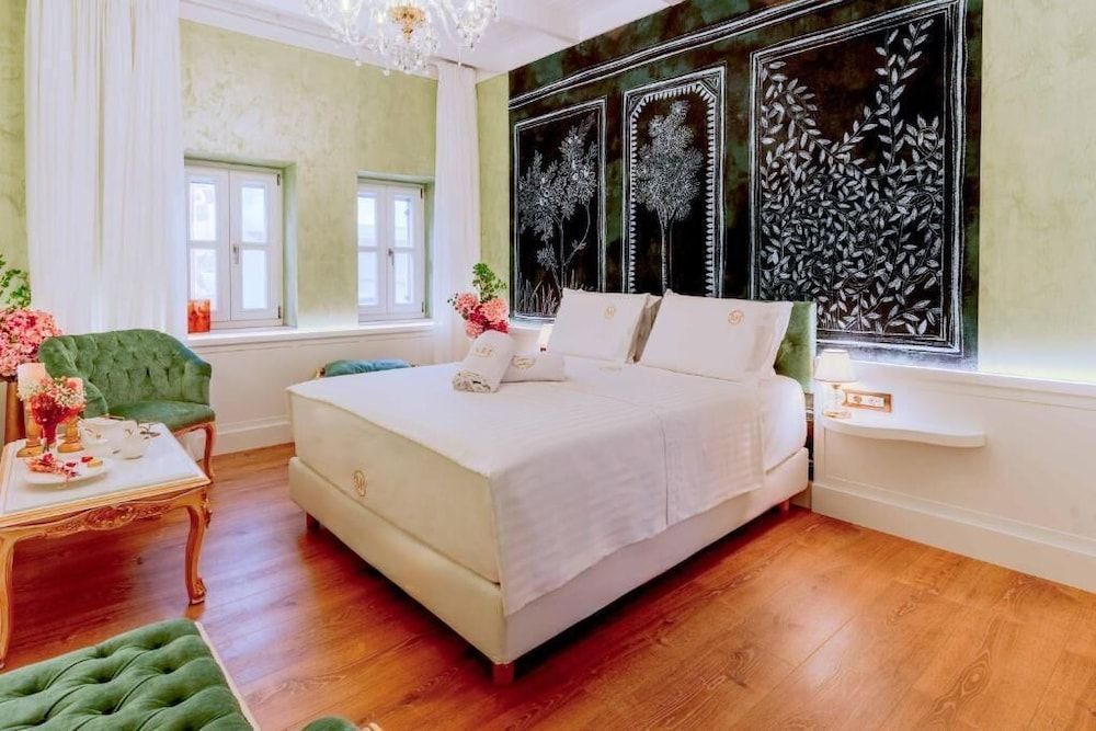Madame Hortense Boutique Ηotel 1