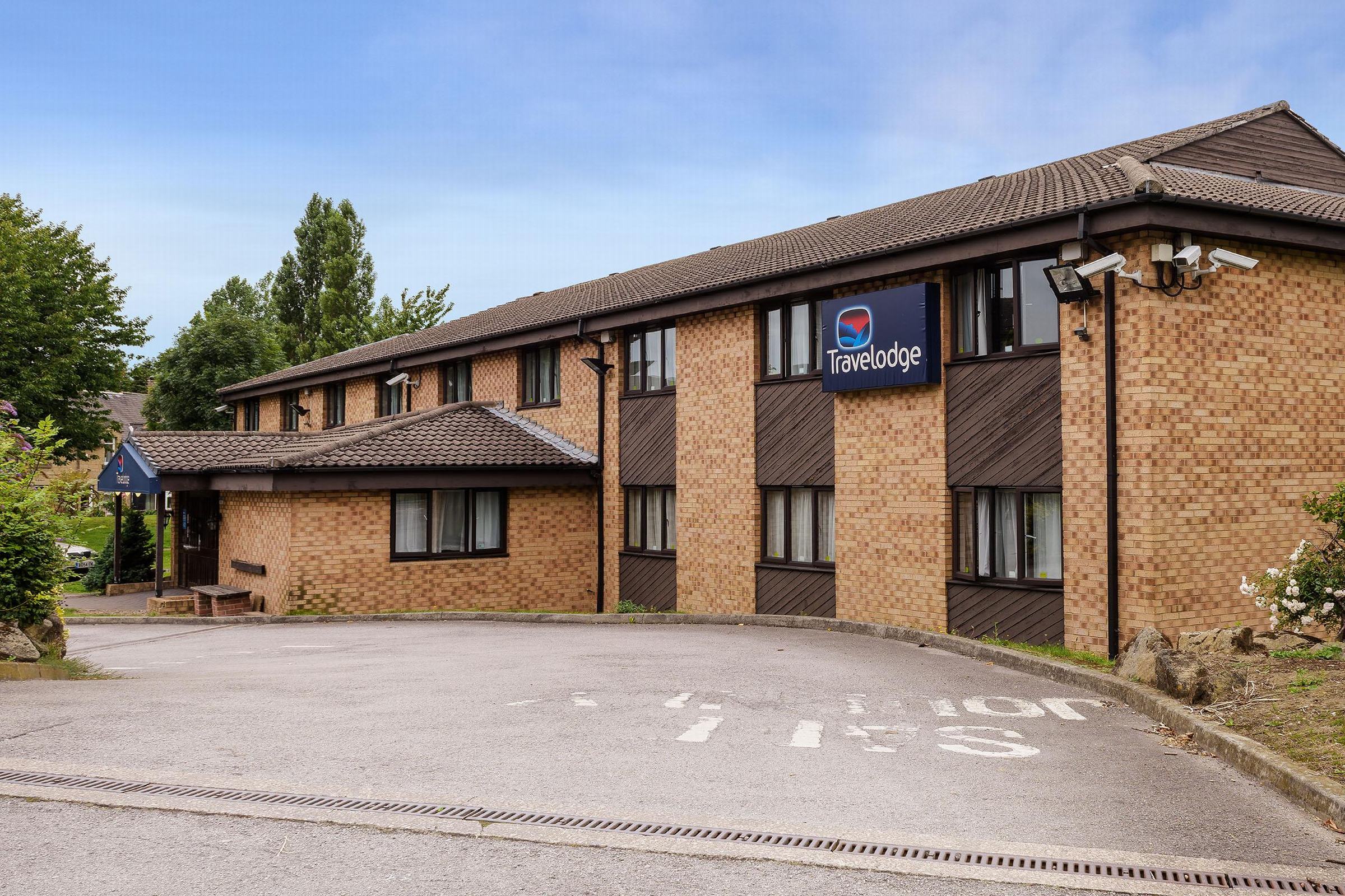 Travelodge Barnsley 2