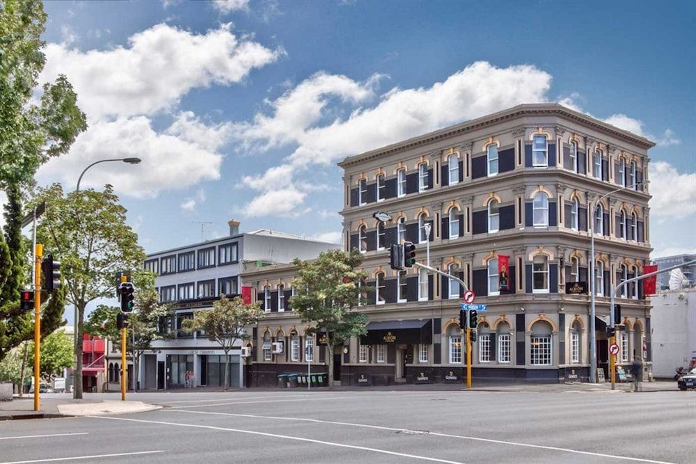 Albion Hotel 1