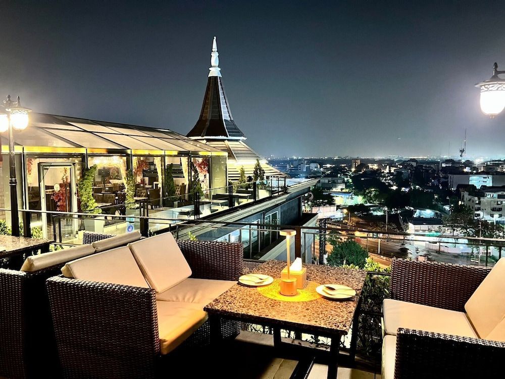 Sky dome resotel - โรงแรมสกายโดม รีโซเทล 1