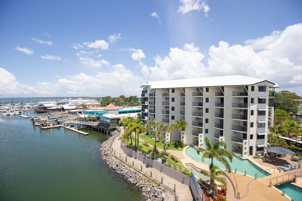 Mantra Hervey Bay 1