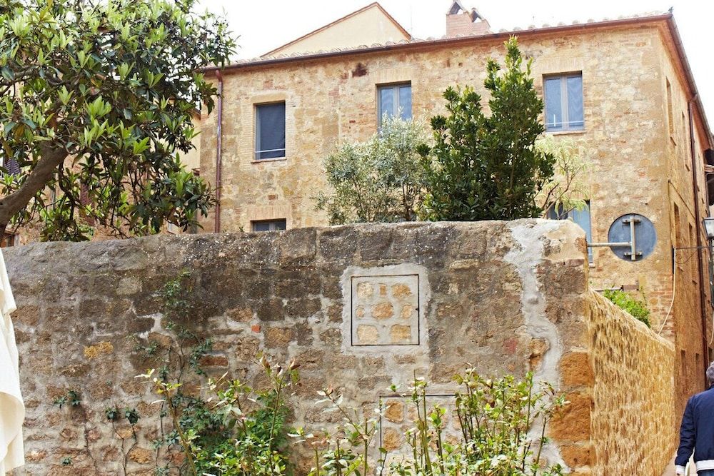 La Bandita Townhouse 1