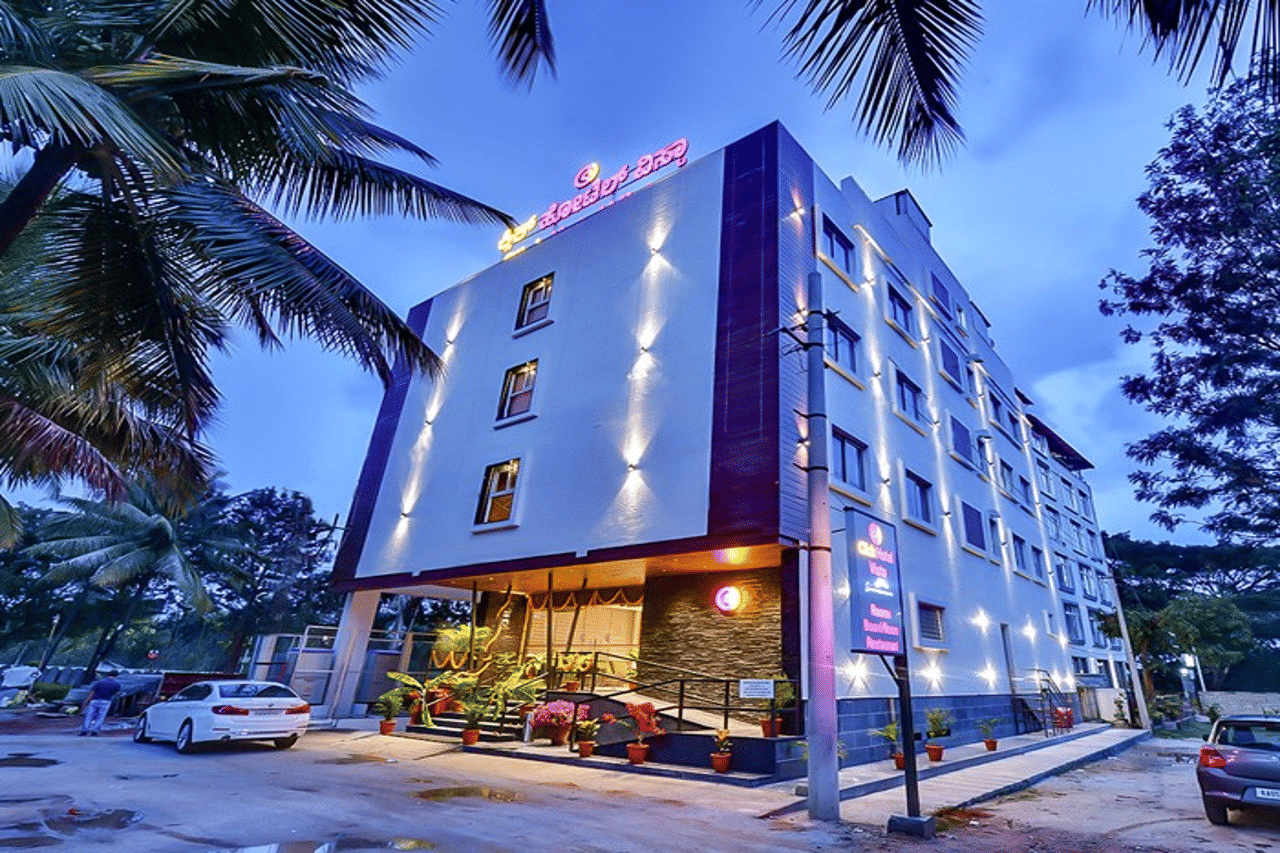 Click Hotel Vista Bangalore 2