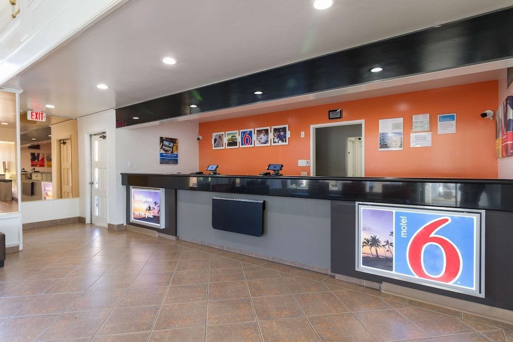 Motel 6-Claremont, CA 2