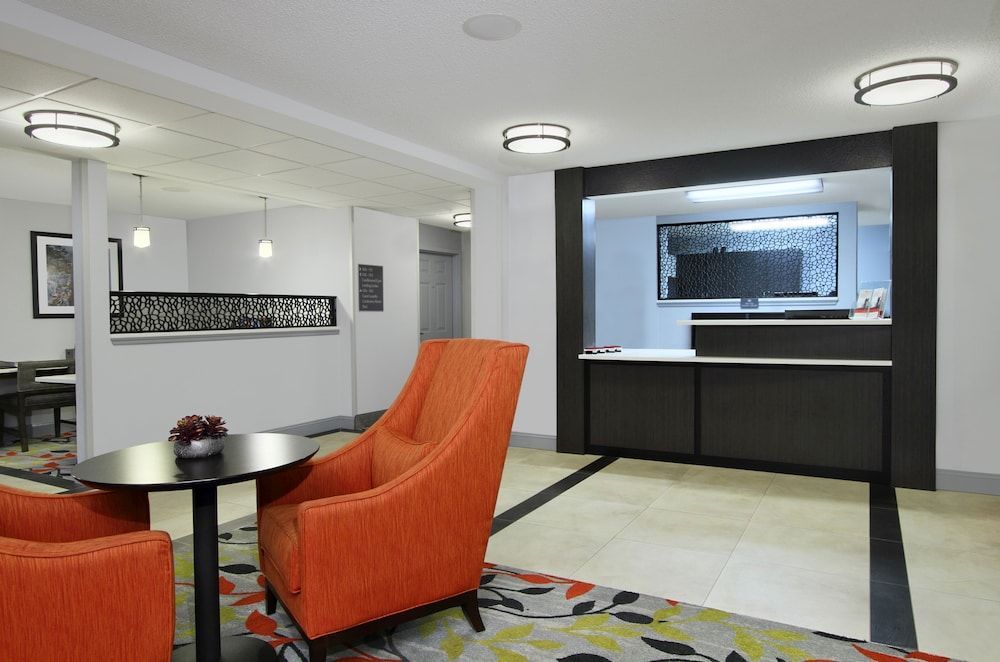 Candlewood Suites ROGERS/BENTONVILLE by IHG 2
