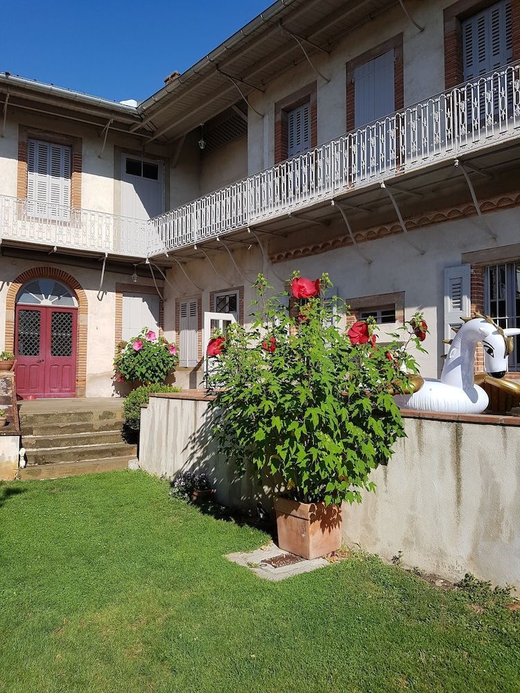 Chez Louise 1