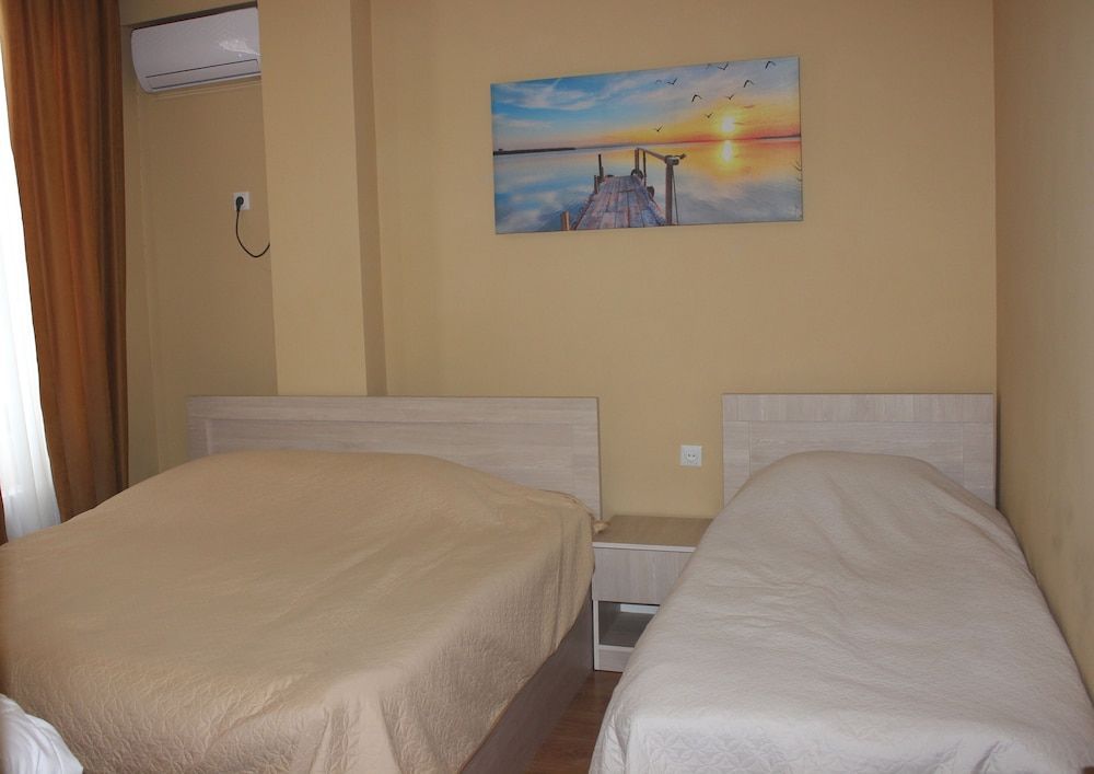 HOTEL NIKEA 2