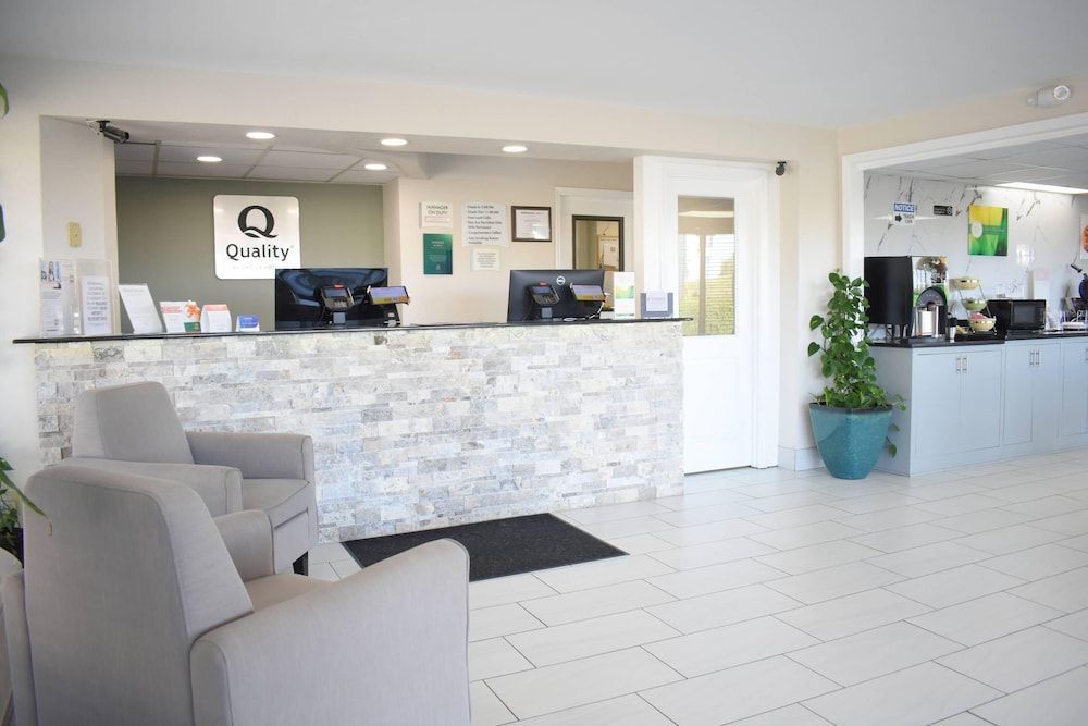 Quality Inn Manning I-95 2