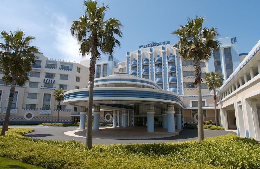 Disney Ambassador Hotel 1