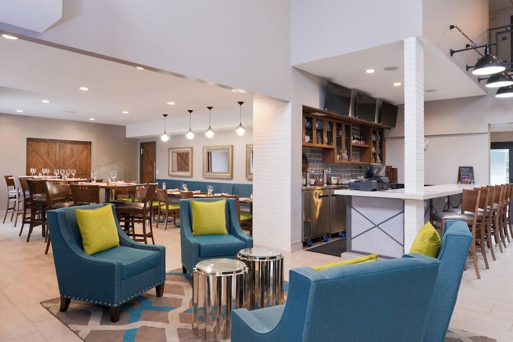 Four Points By Sheraton Mount Prospect O’Hare 2