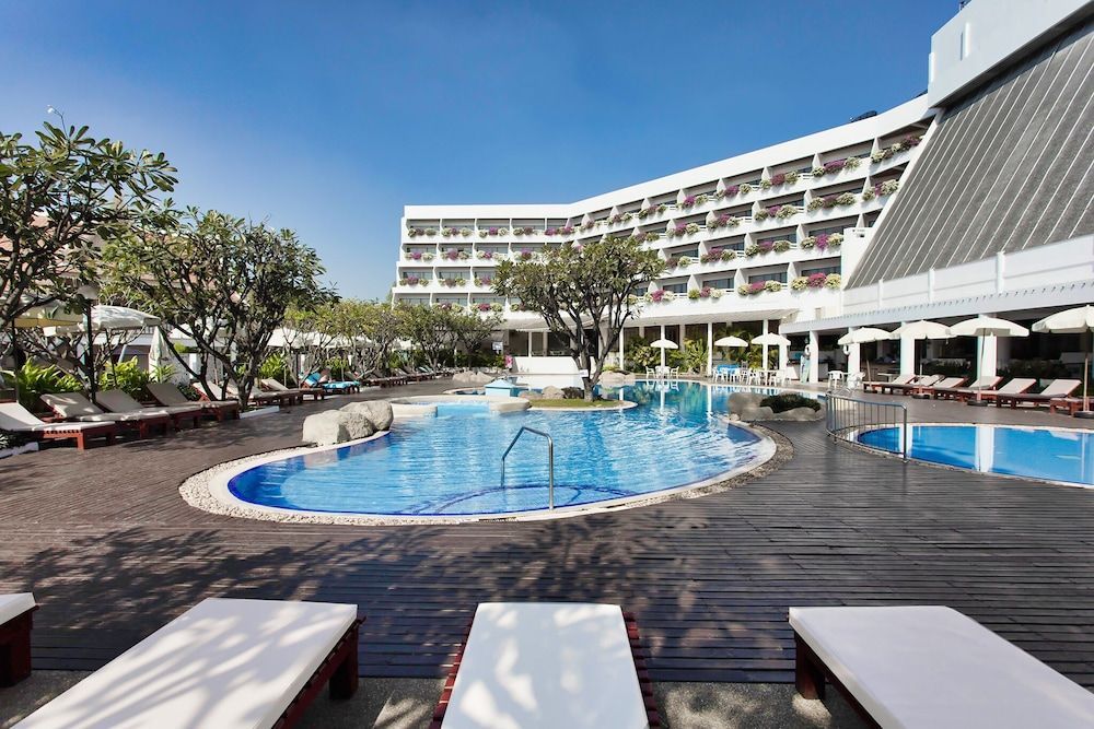 Methavalai Hotel 1