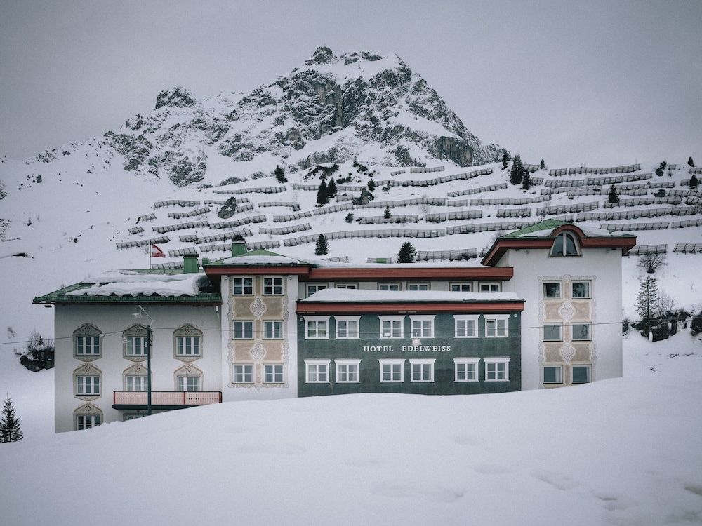 Hotel Edelweiss 1