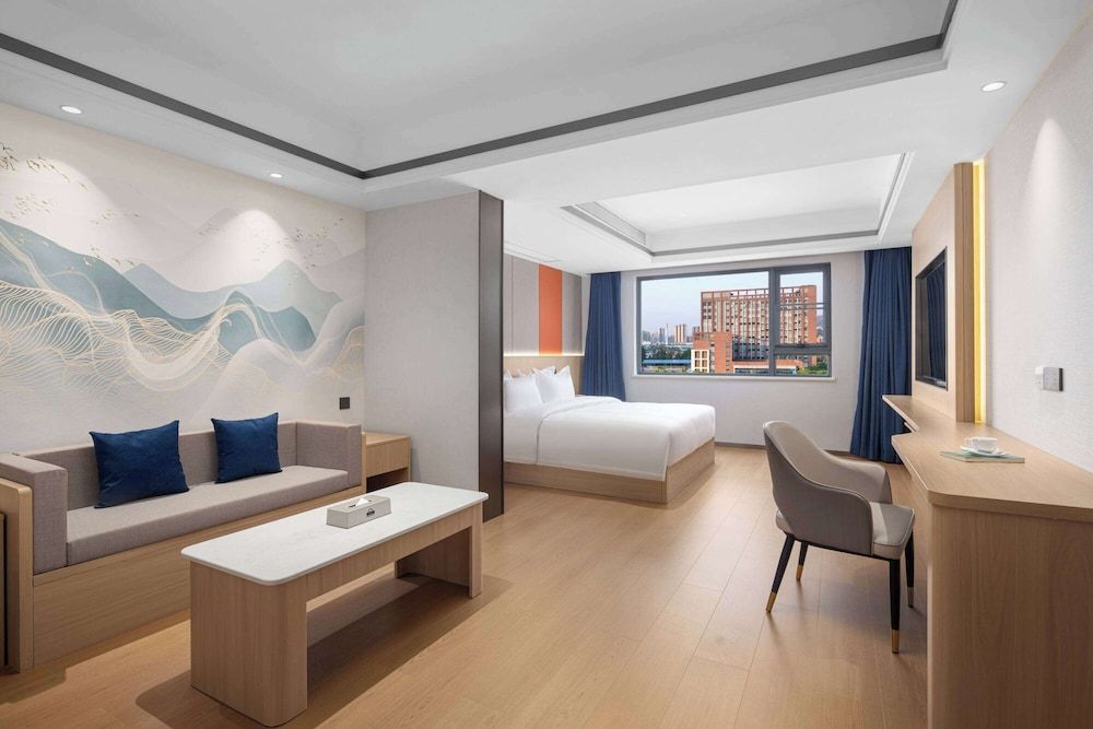 Days Inn by Wyndham Kunming Panlong 1