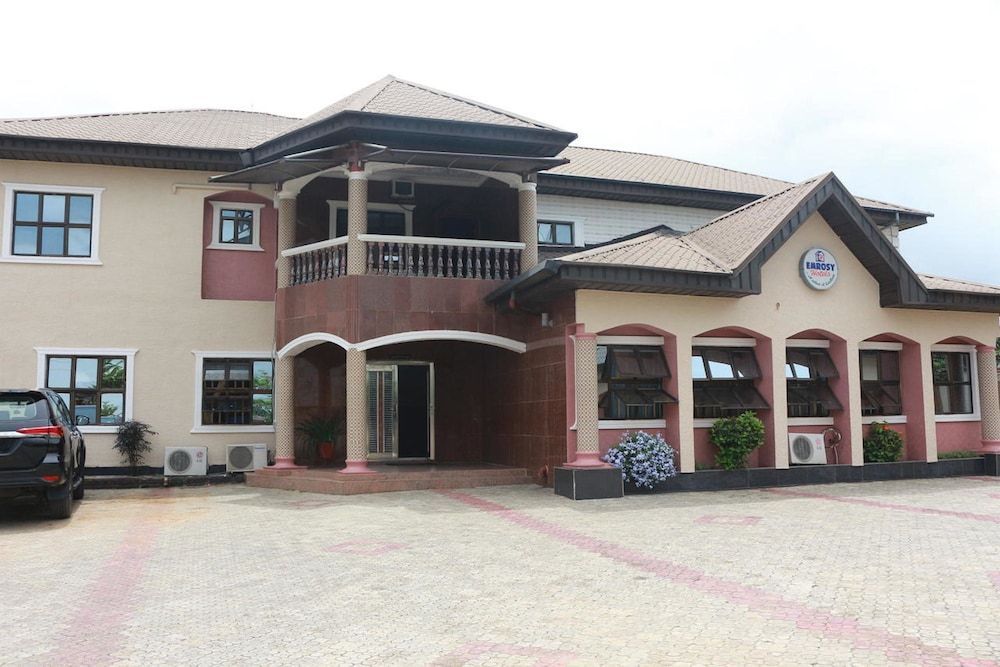 Emrosy Hotels 1
