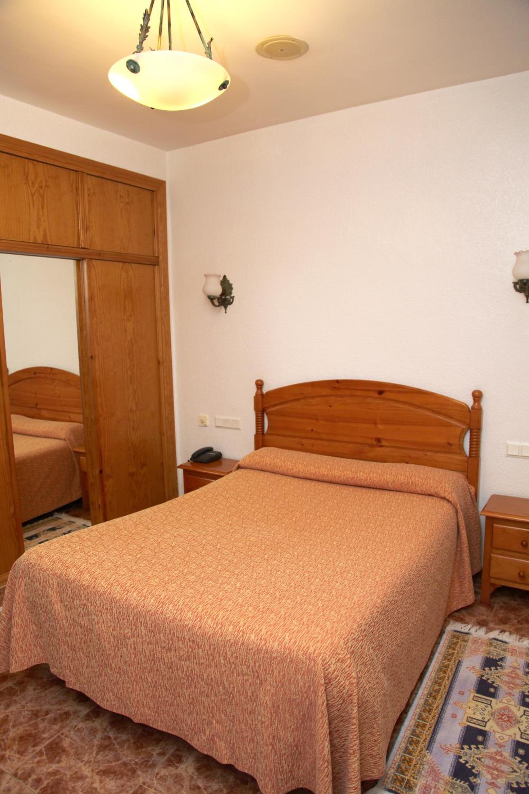 Hotel Los Arcos 2