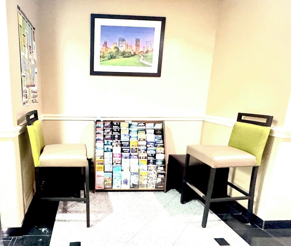 Comfort Suites Westchase Houston Energy Corridor 2