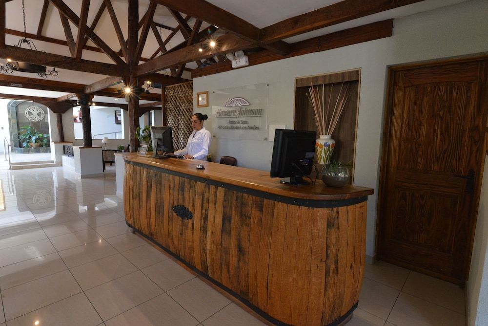 Howard Johnson by Wyndham Rinconada de Los Andes 2