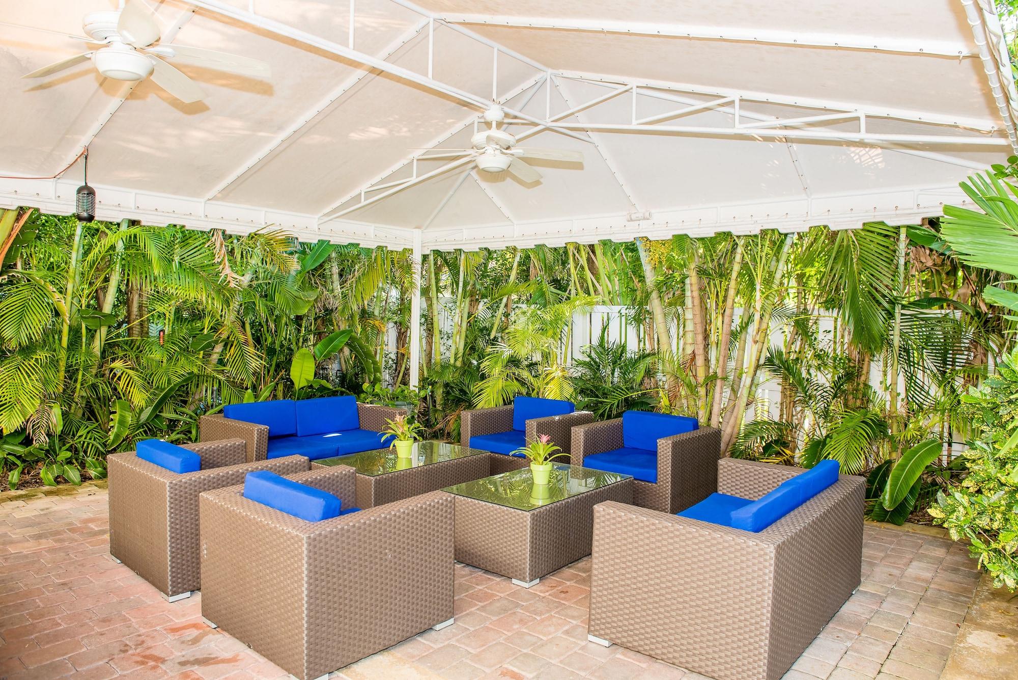 Ocean Lodge 2