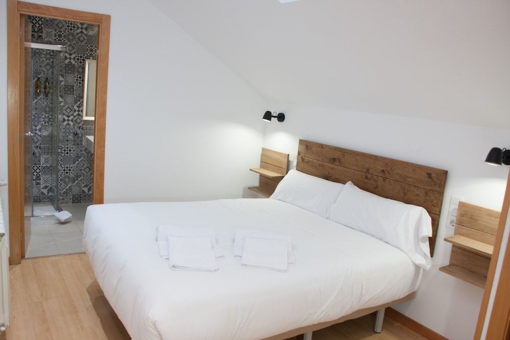 Hostal Cuéntame Evolución Auto Check in 1