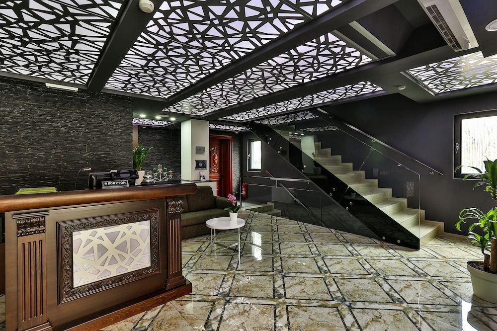 Hotel Premier 2