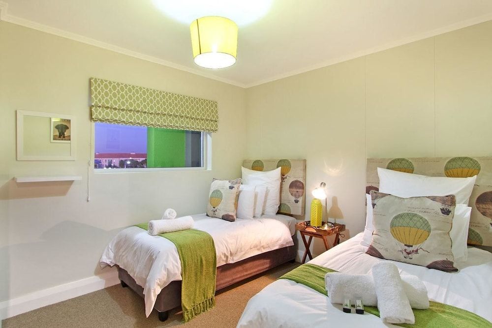 Ashton Park Luxury Apartment 2