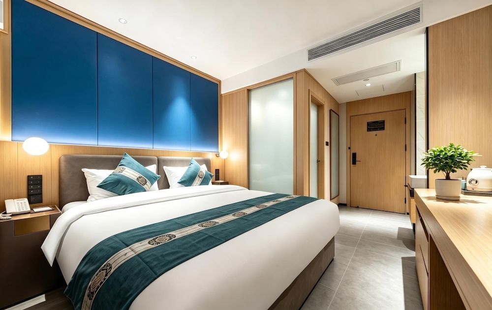 East Sacred Hotel-near Beijing Tiananmen Square,the Forbidden City,Wangfujing Street-Newly renovated hotel 2