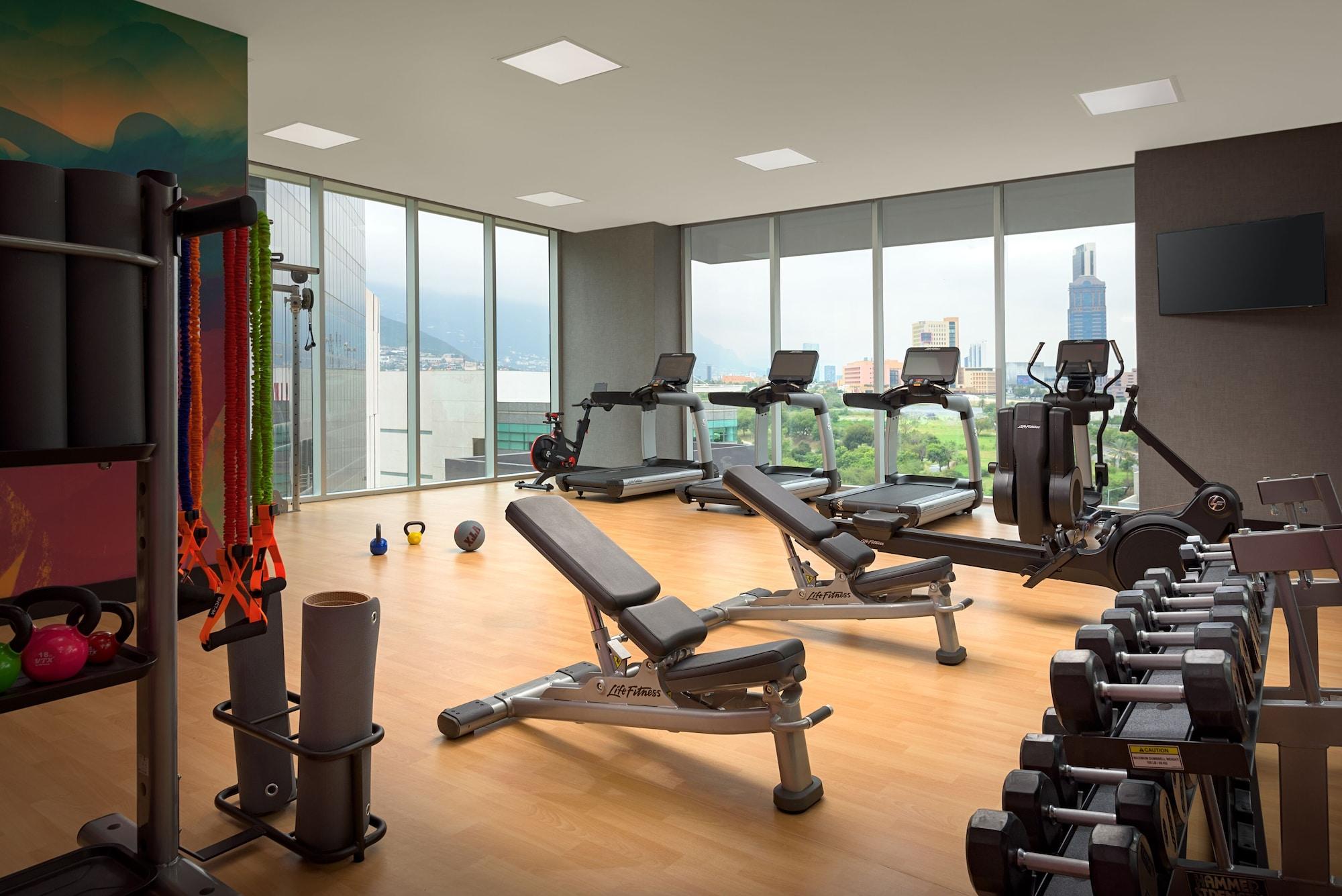Hyatt House Monterrey Valle 1