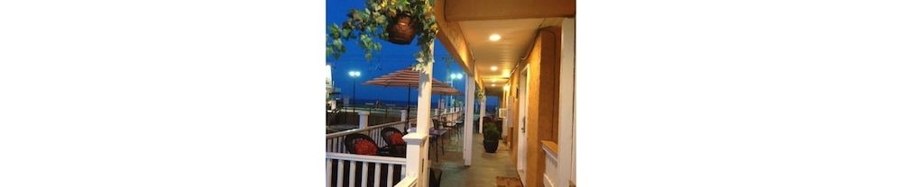 Boardwalk Hotel Charlee & Beach House Rentals 2
