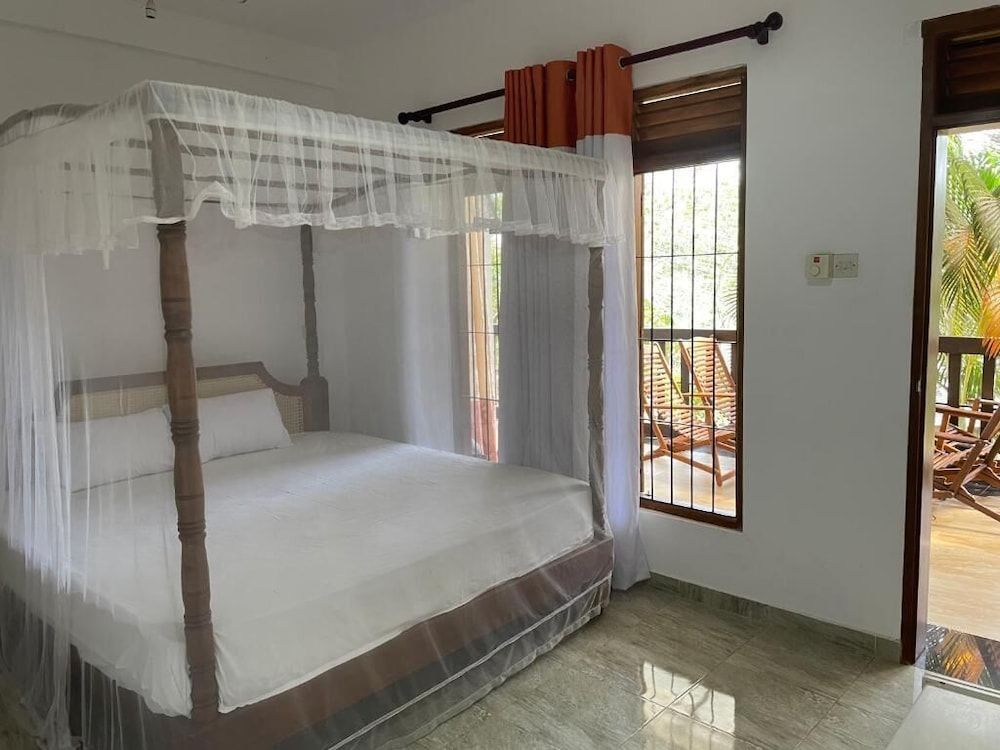 Lake View Villa Tangalle 1