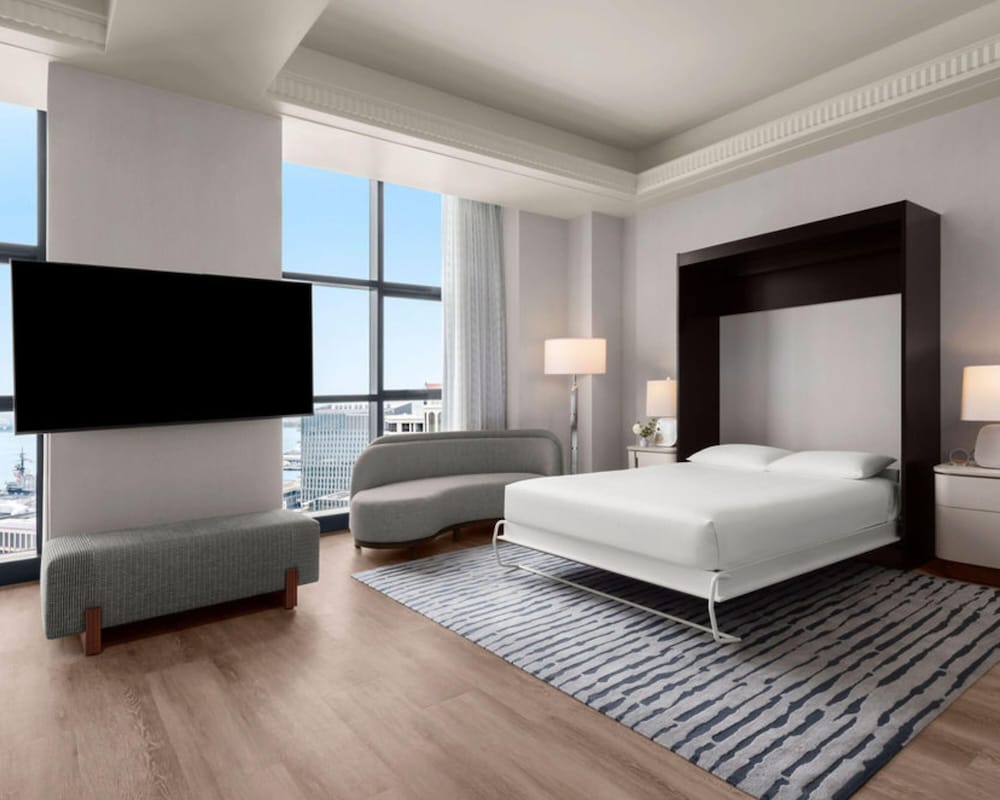 Manchester Grand Hyatt San Diego 1