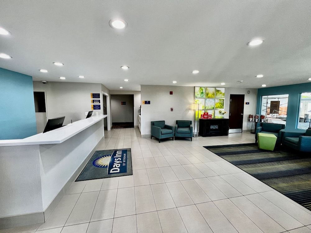 Days Inn by Wyndham Williams 2