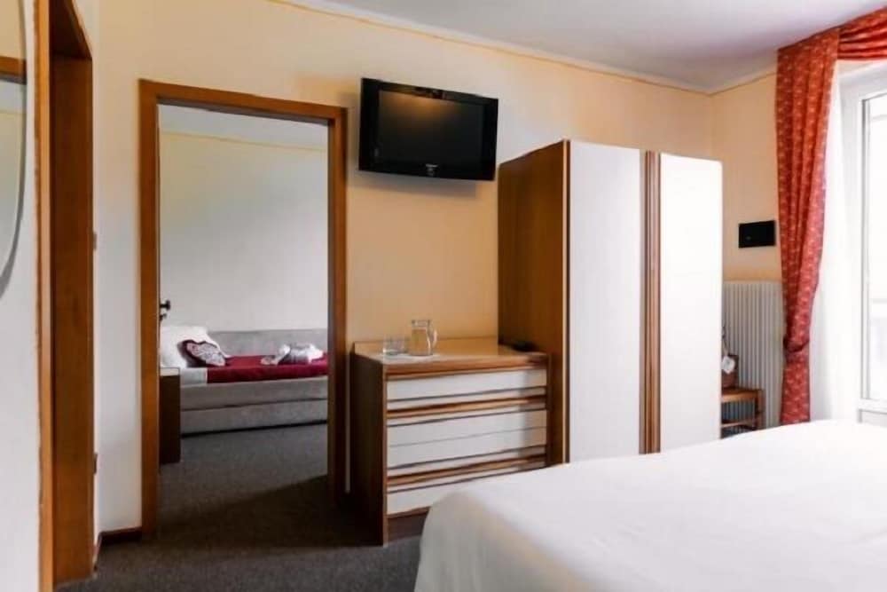 Hotel des Alpes 2