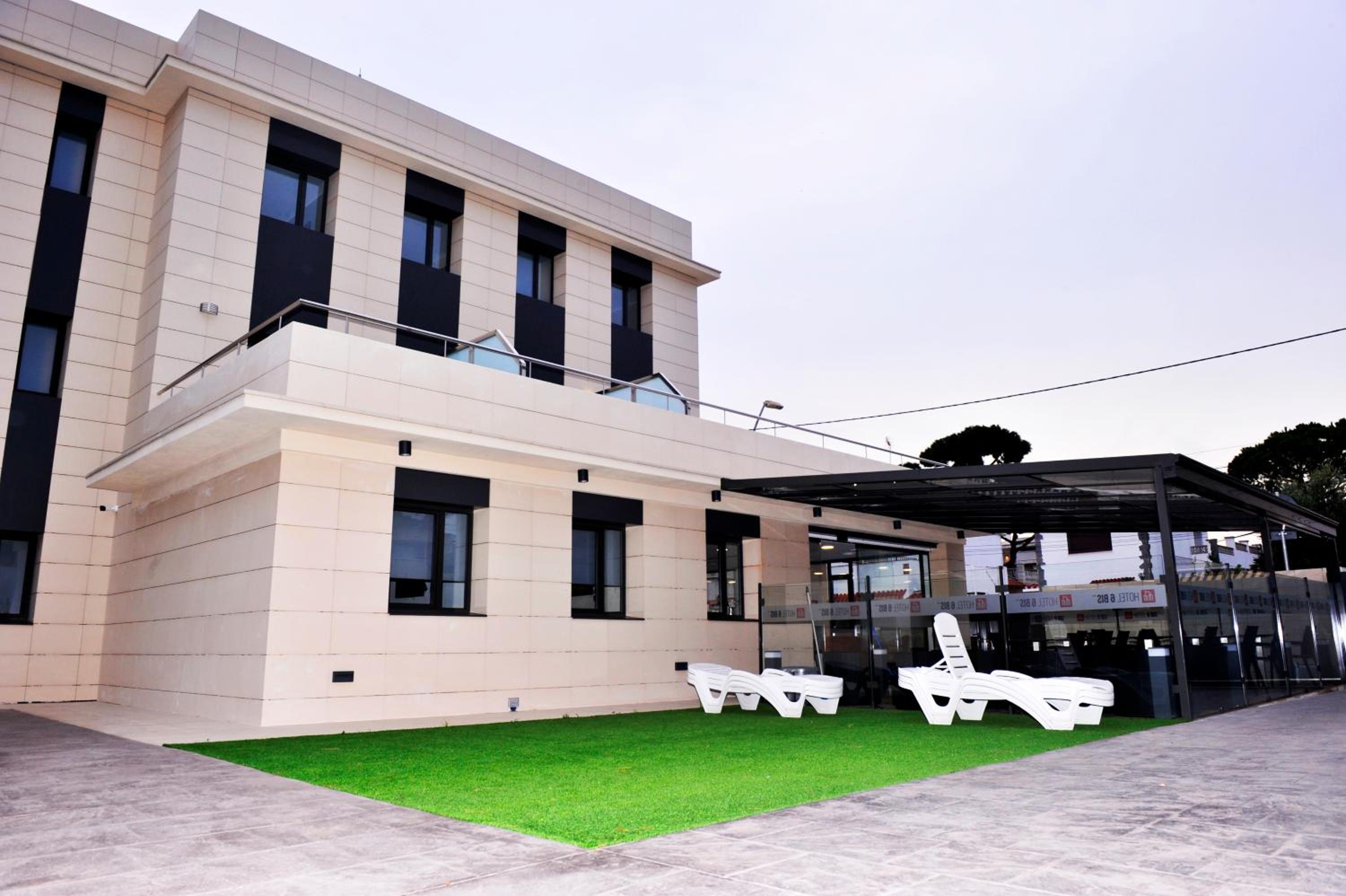 6 Bis HOTEL 2