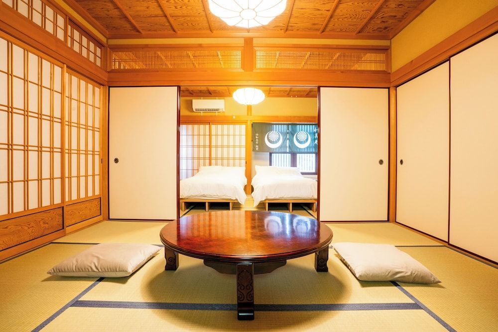 Koyasan Gokuraku Stay 1