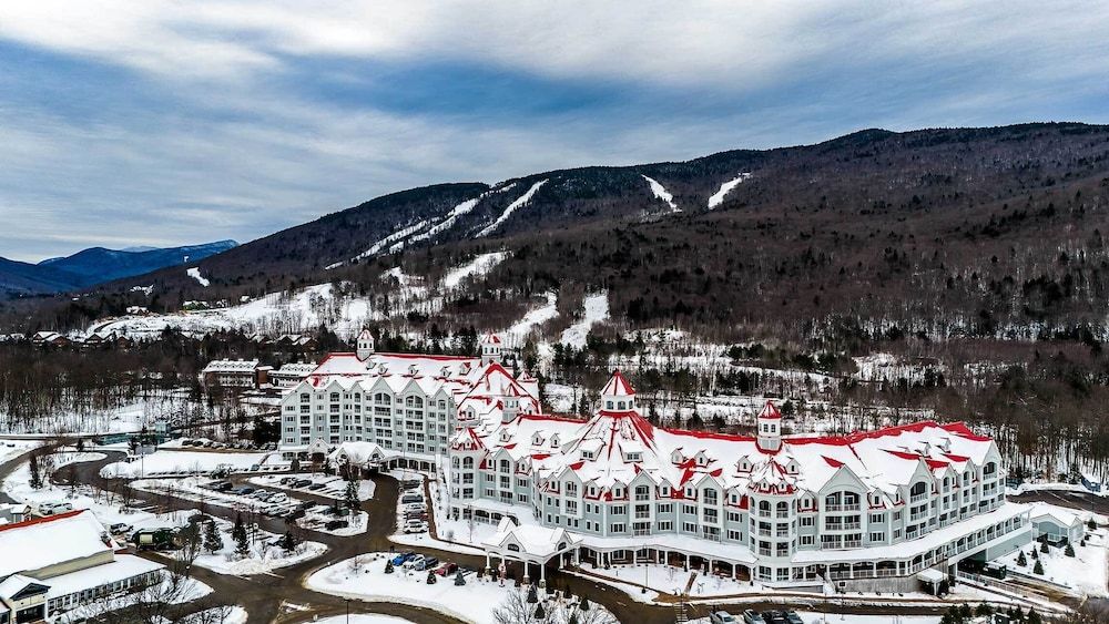 RiverWalk Resort at Loon Mountain 1