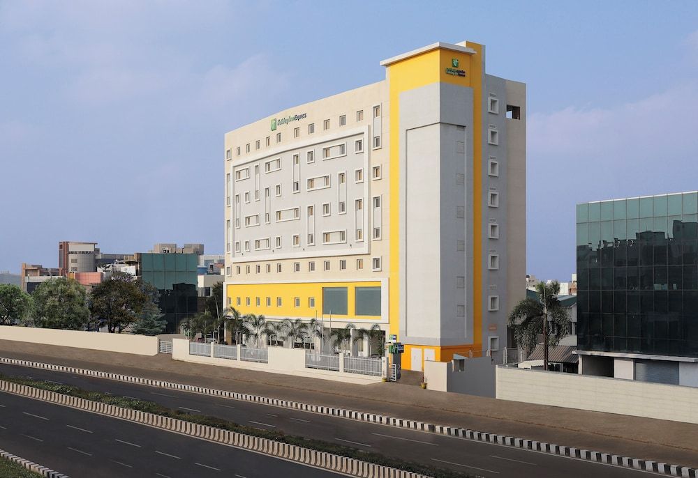 Holiday Inn Express CHENNAI OMR THORAIPAKKAM by IHG 1