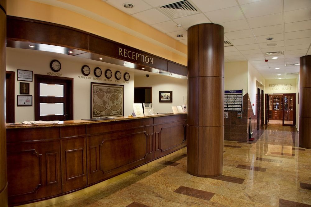 Grand Royal Hotel 2